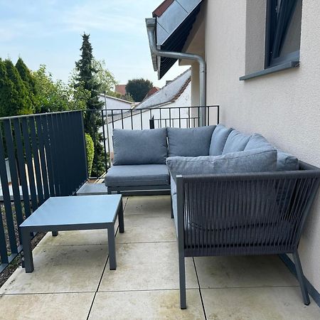 Moderne Ferienwohnung Mit Terrasse, Grill & Privatparkplatz Venningen Exterior photo