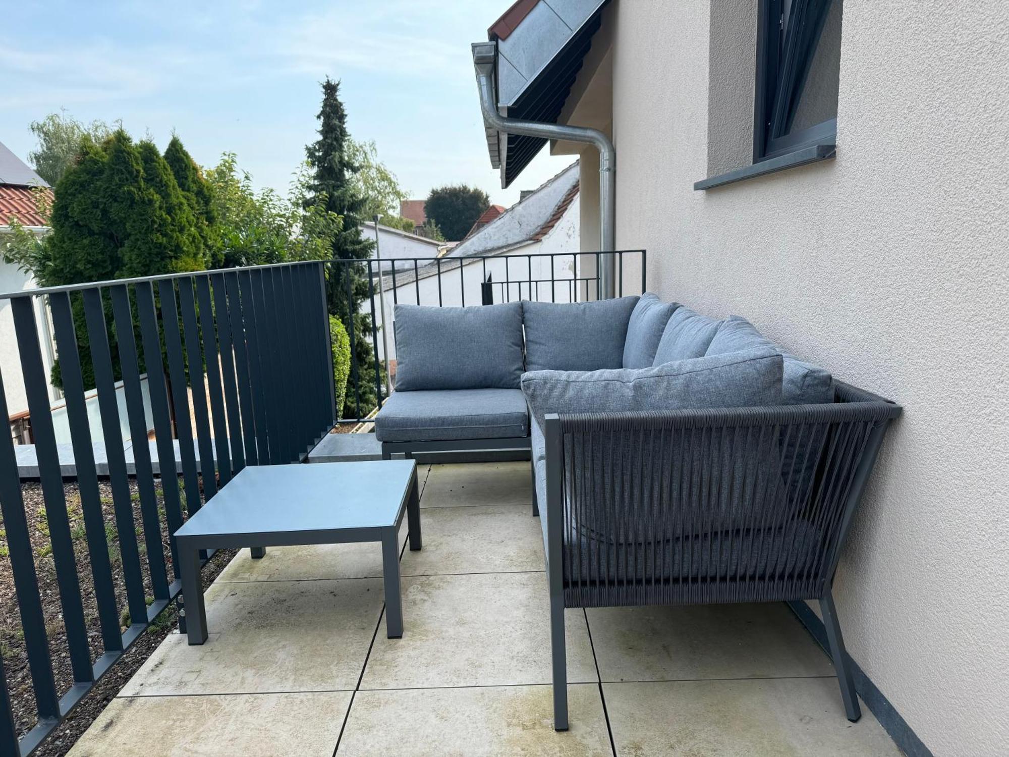 Moderne Ferienwohnung Mit Terrasse, Grill & Privatparkplatz Venningen Exterior photo